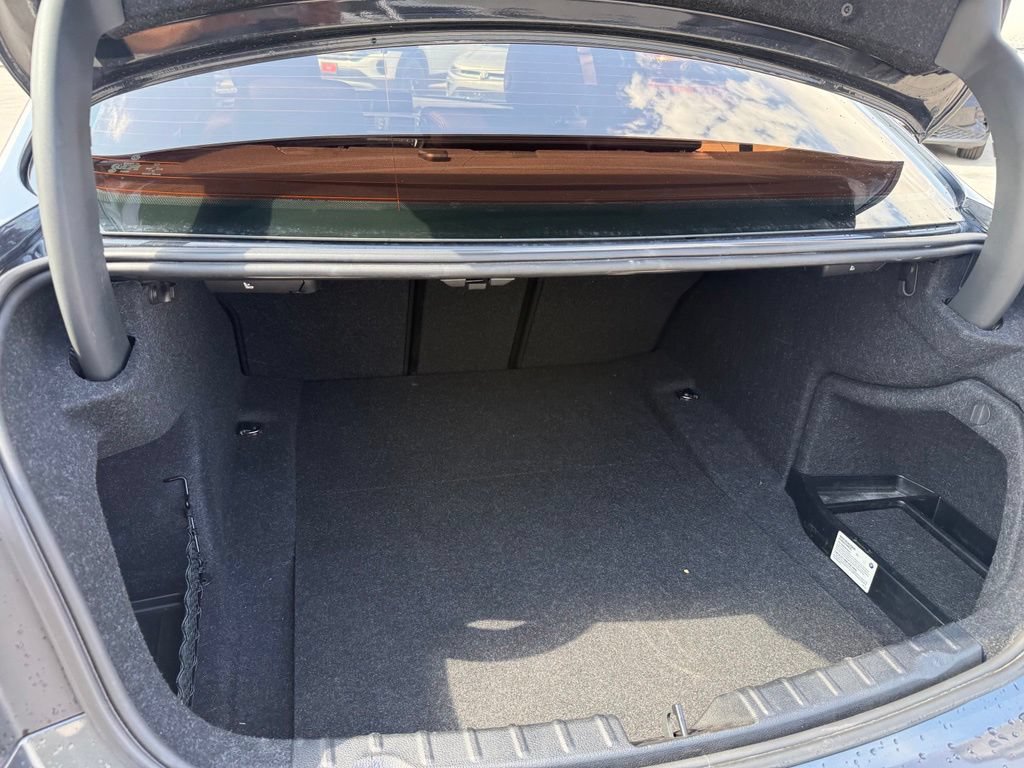 Used 2018 BMW 330i Sedan RWD image 22