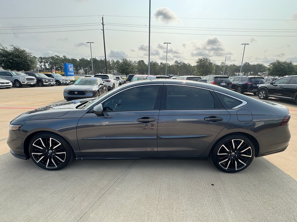 Certified 2025 Honda Accord Touring image 5