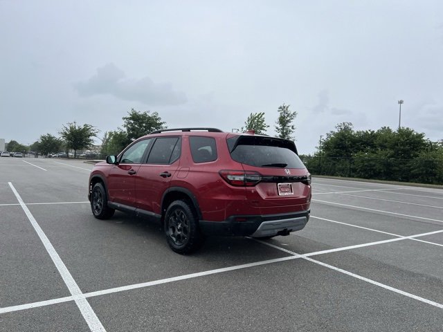 New 2025 Honda Pilot TrailSport image 6