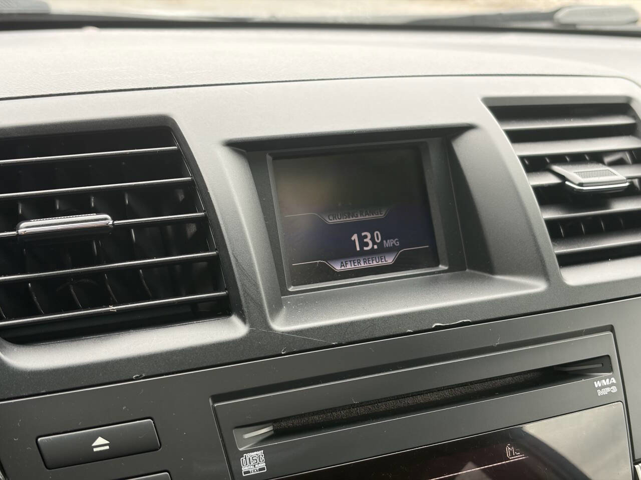 Used 2011 Toyota Highlander SE w/ Tow Pkg AWD/4WD image 29