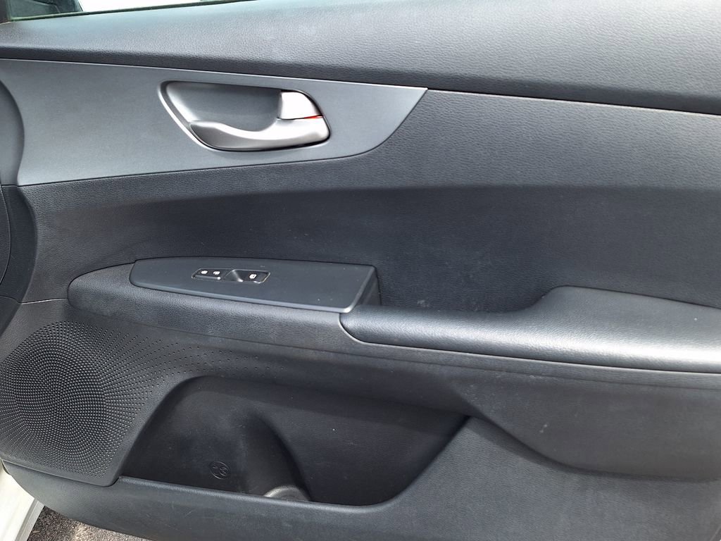 Used 2021 Kia Forte LXS image 24