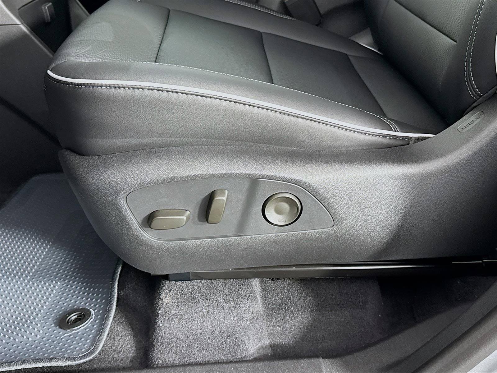 New 2026 Buick Enclave Preferred FWD image 21