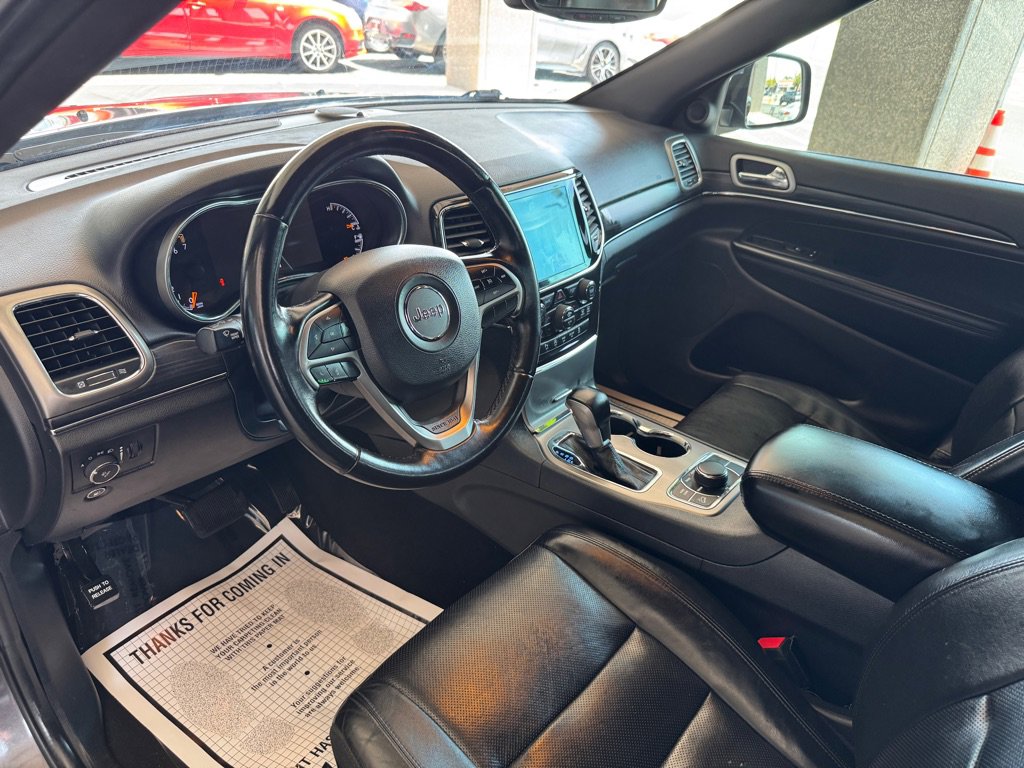 Used 2021 Jeep Grand Cherokee Limited w/ Luxury Group II image 9