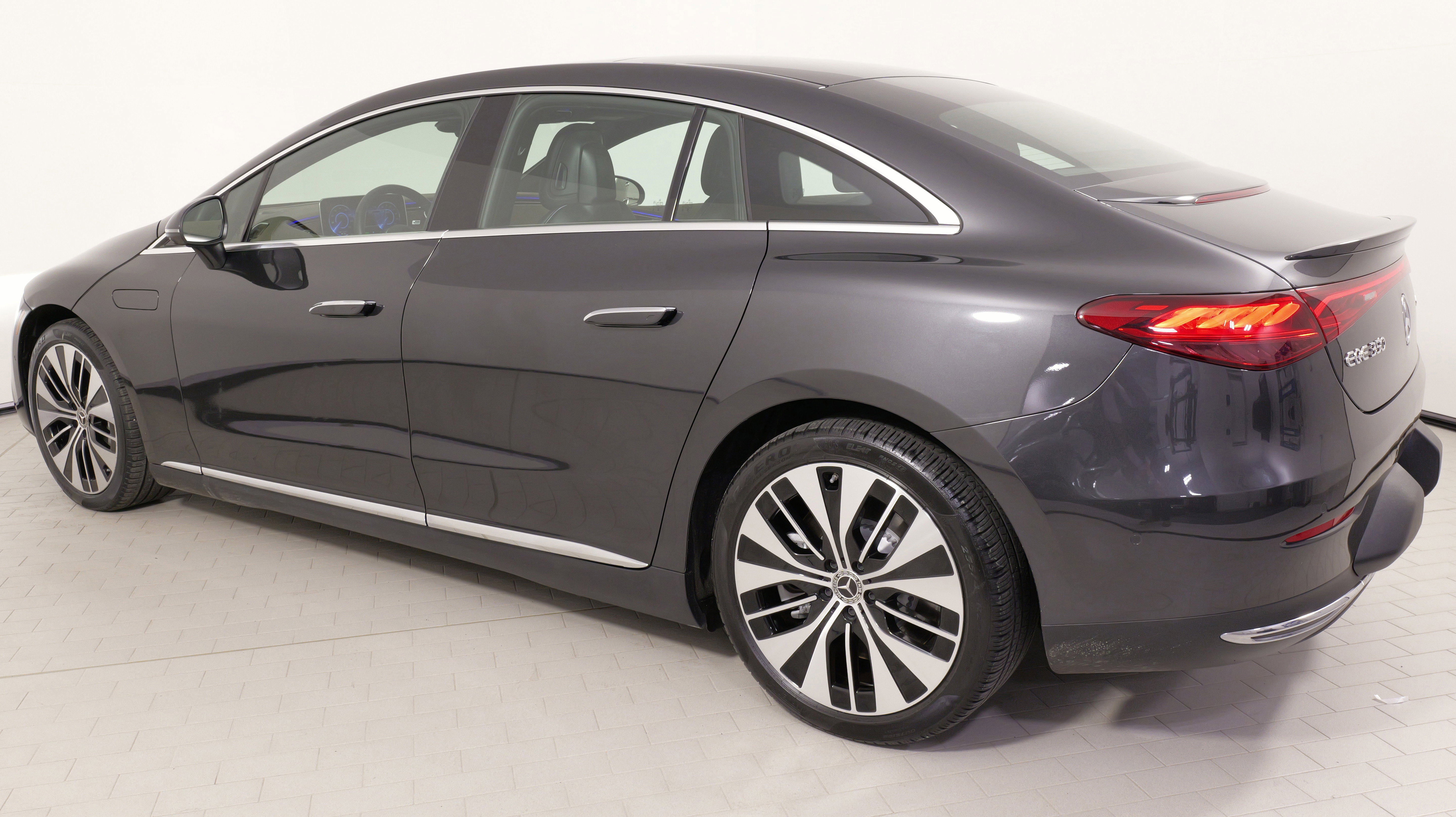 Used 2024 Mercedes-Benz EQE 350+ 4MATIC Sedan image 14