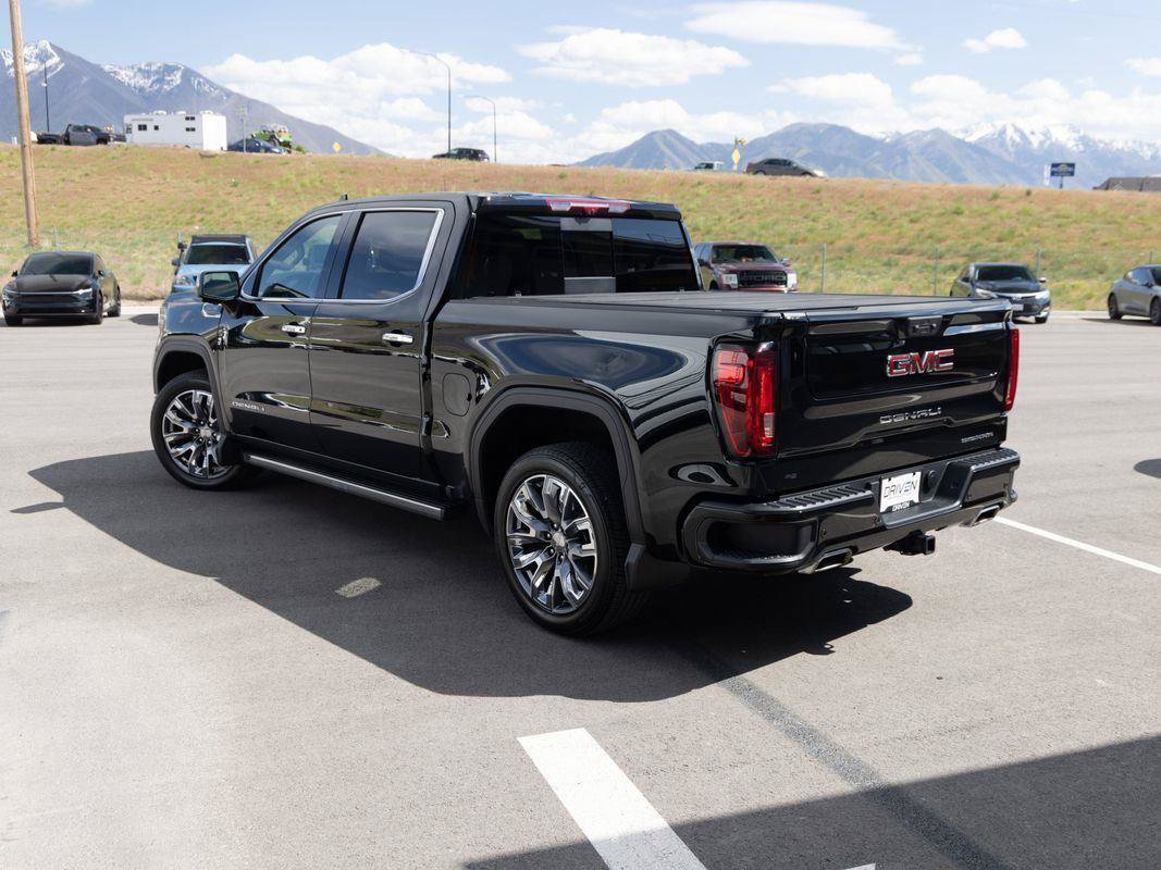 Used 2024 GMC Sierra 1500 Denali w/ Denali Reserve Package AWD/4WD image 5