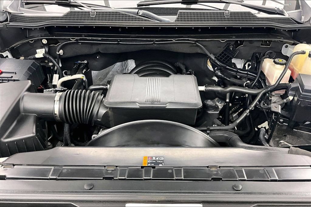Used 2024 Chevrolet Silverado 2500 LT AWD/4WD image 10