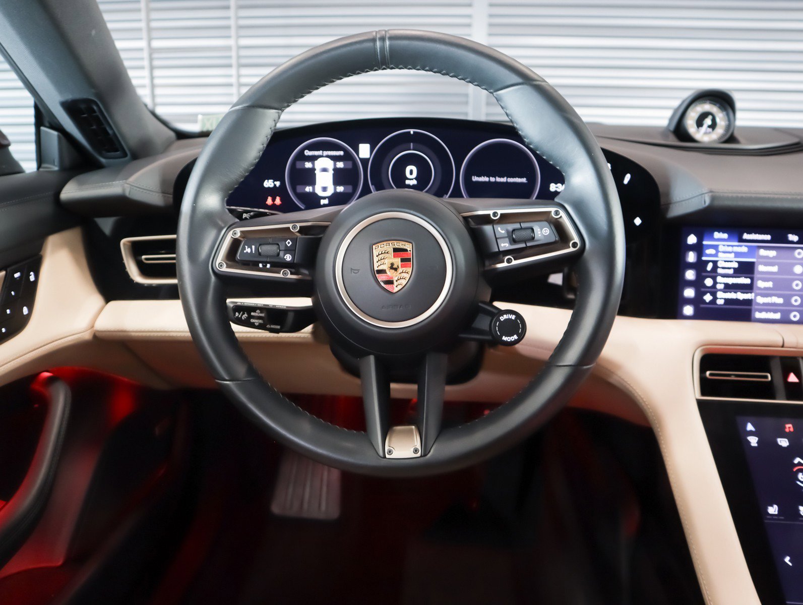 Used 2022 Porsche Taycan image 13