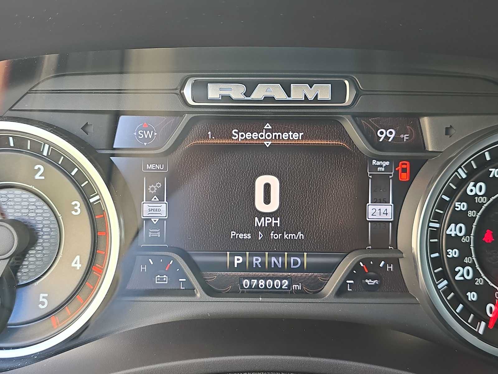 Used 2022 RAM 2500 Laramie AWD/4WD image 32