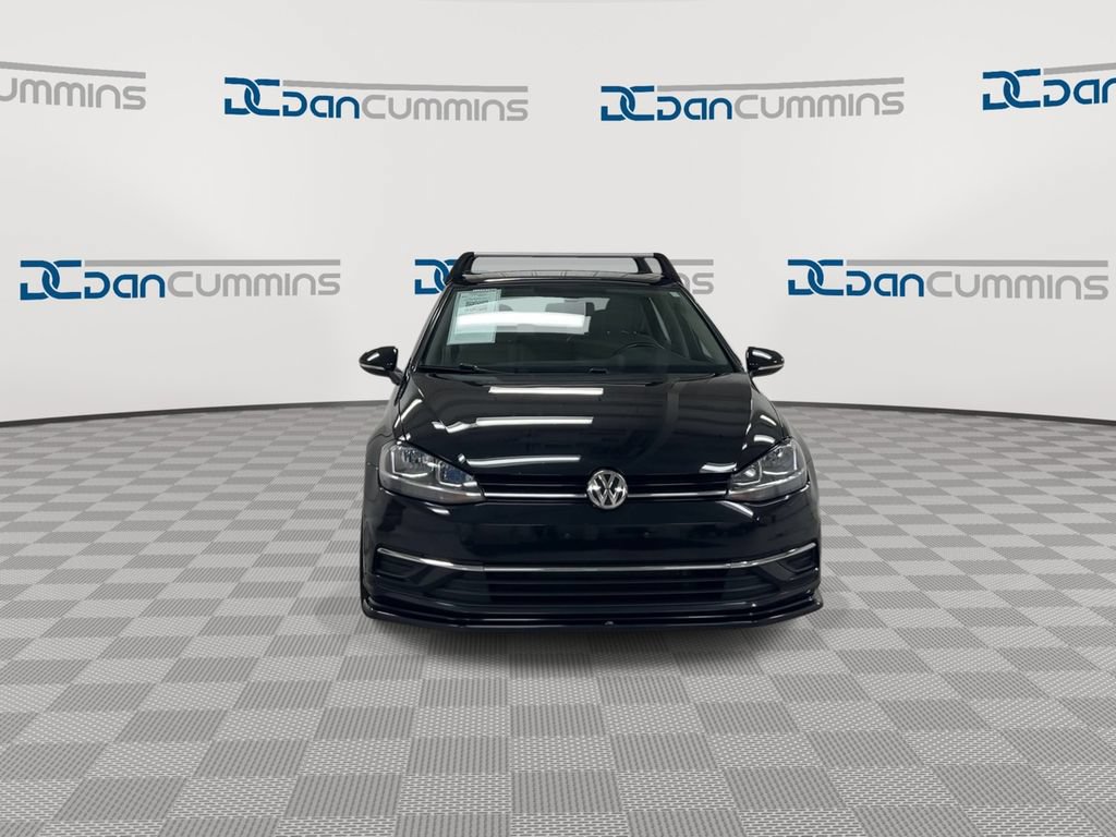 Used 2019 Volkswagen Golf S FWD image 3