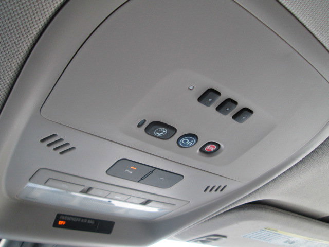 Used 2014 Chevrolet Volt Premium w/ Premium Trim Package image 15