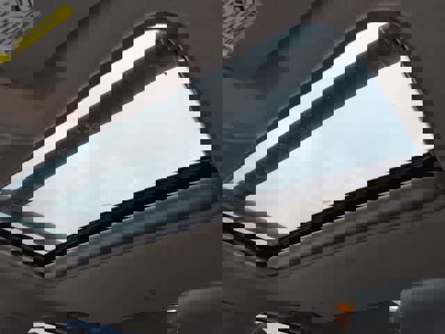 Used 2018 Nissan Frontier PRO-4X image 19