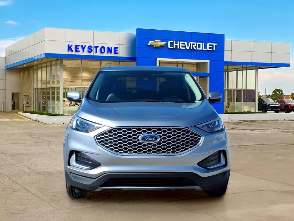 Used 2024 Ford Edge SEL AWD/4WD image 2