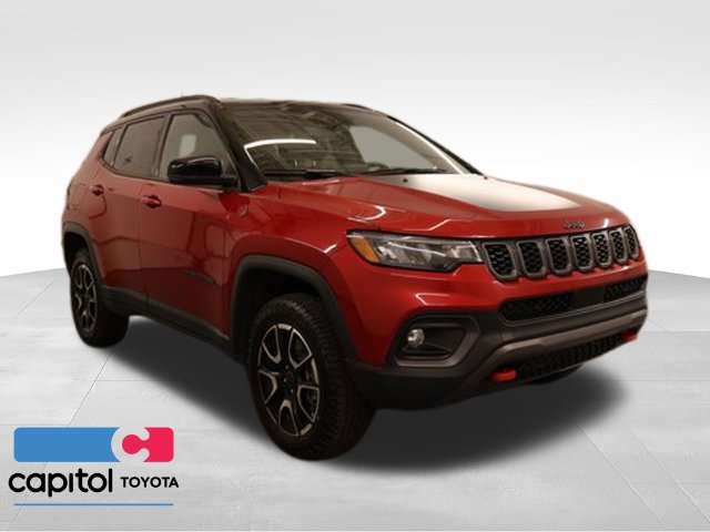 Used 2025 Jeep Compass Trailhawk