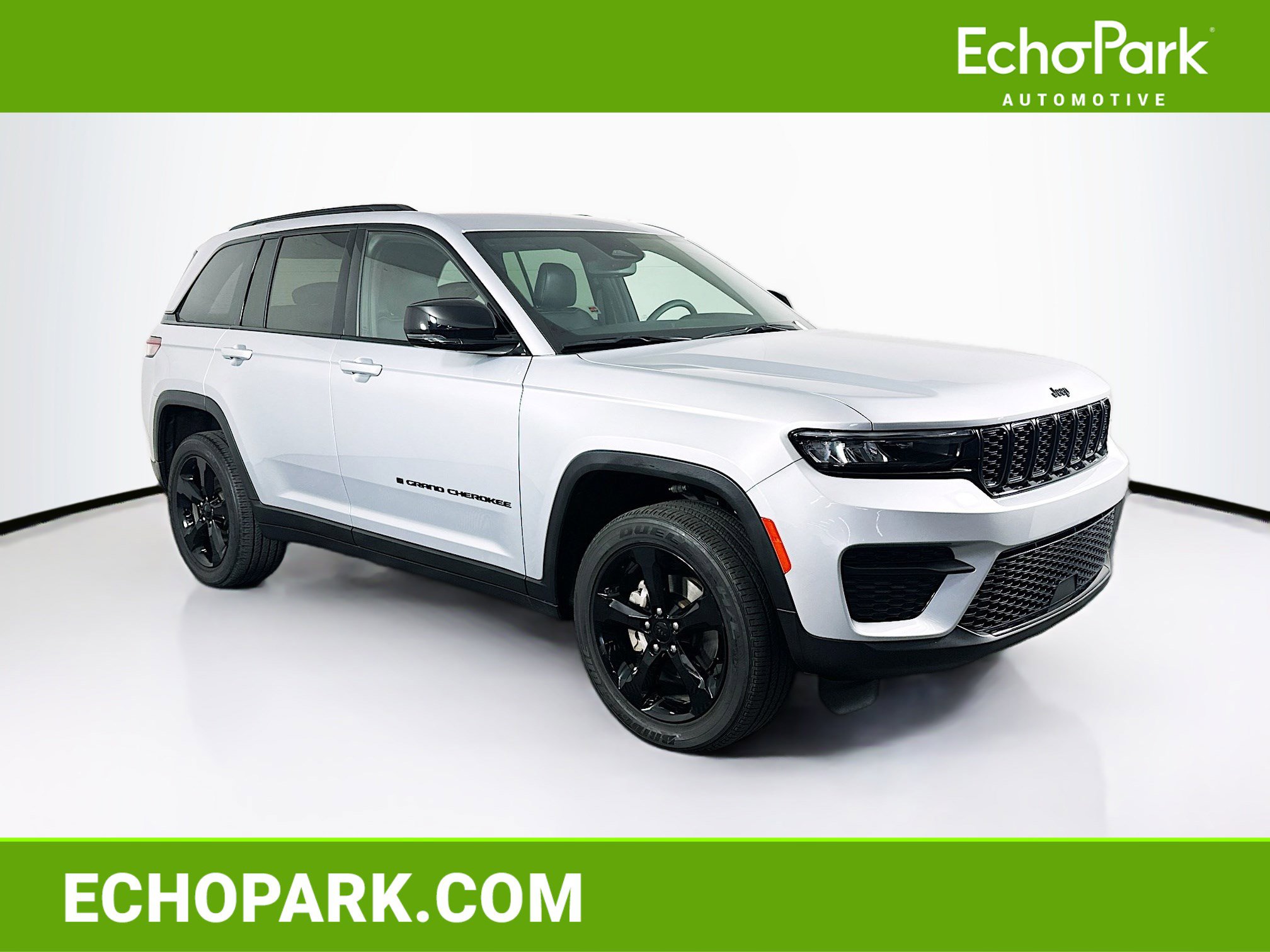 Used 2023 Jeep Grand Cherokee Altitude