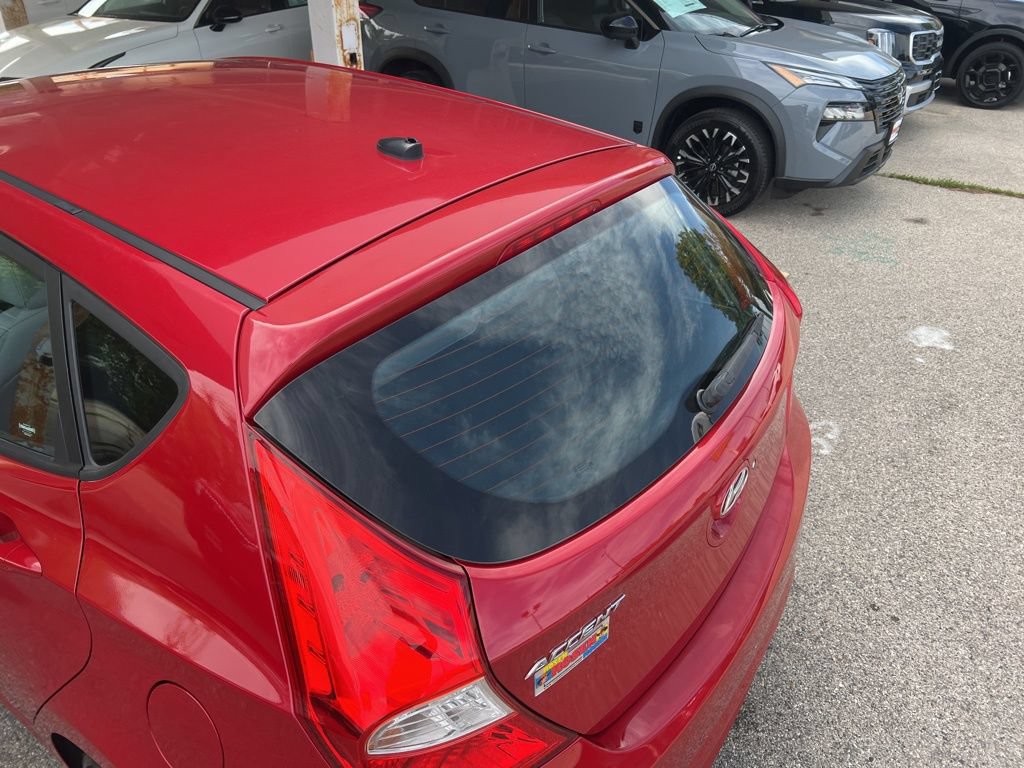 Used 2017 Hyundai Accent SE FWD image 32