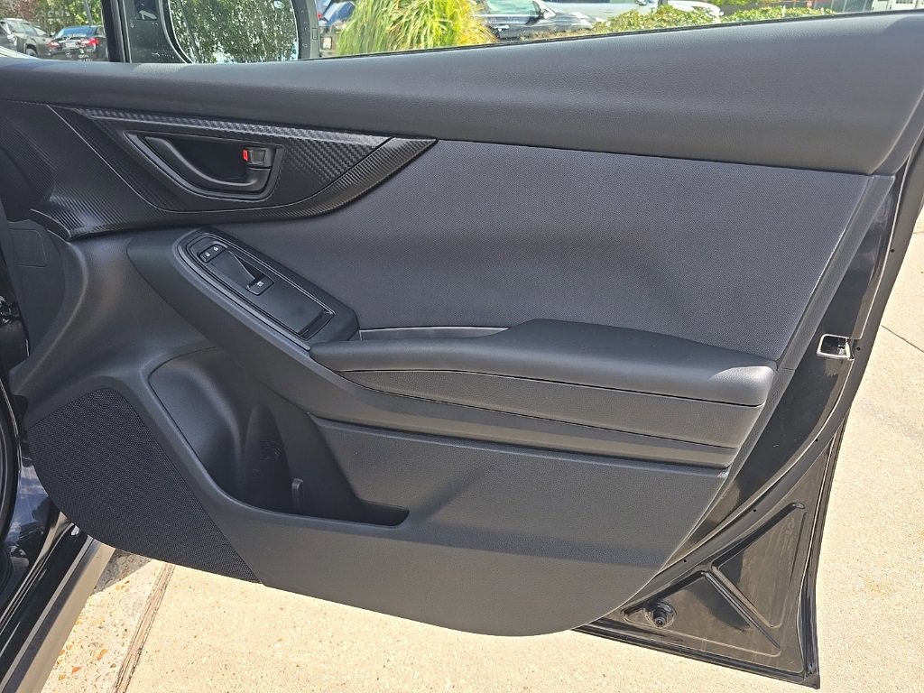 Used 2021 Subaru Crosstrek 2.0i Premium w/ Moonroof Package image 34