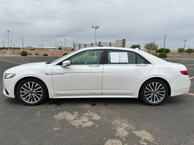 Used 2019 Lincoln Continental Select w/ Continental Climate Package FWD image 3