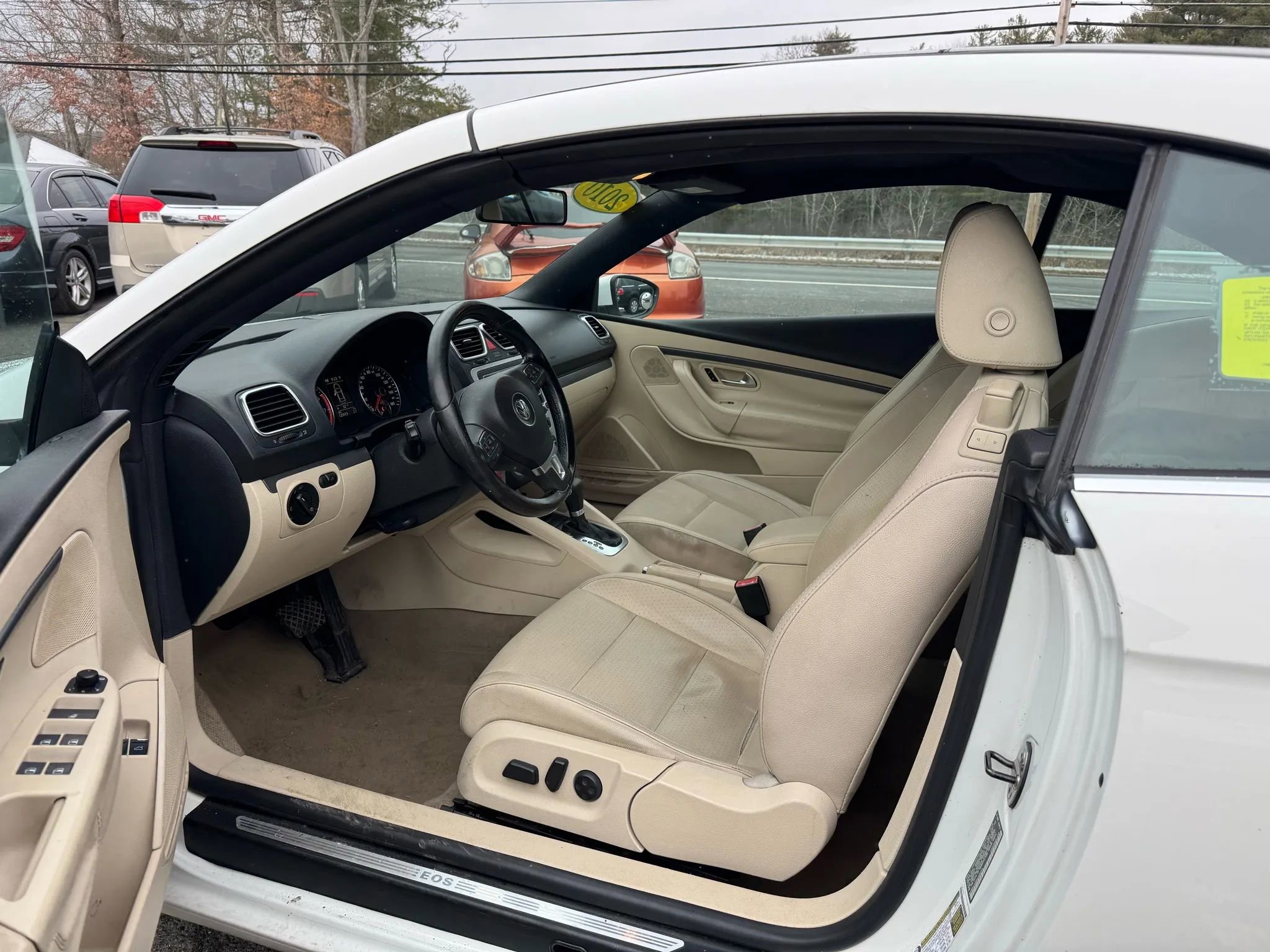 Used 2010 Volkswagen Eos Komfort image 10
