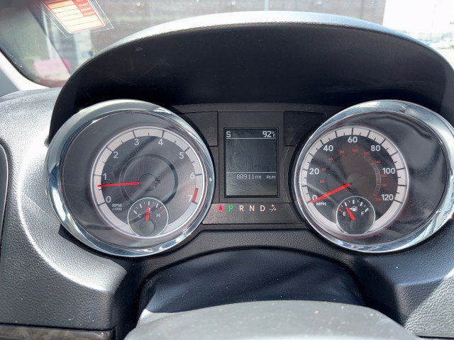 Used 2016 Dodge Grand Caravan SXT w/ Rear Park Assist Package FWD image 20