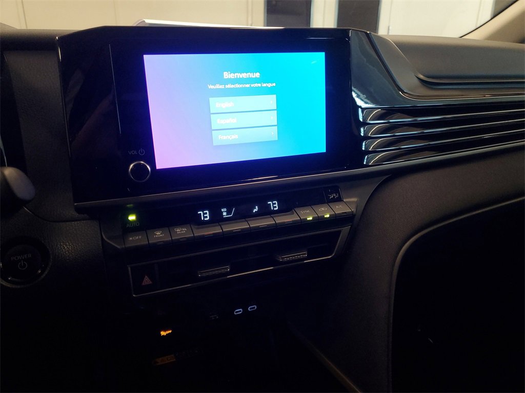 Used 2025 Toyota Camry LE image 24