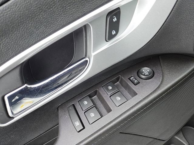 Used 2017 Chevrolet Equinox LS image 27