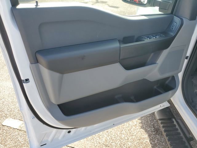New 2026 Ford F350 XL w/ XL Chrome Package image 12