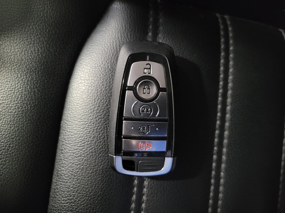 Used 2022 Ford Edge SEL w/ Convenience Package AWD/4WD image 32