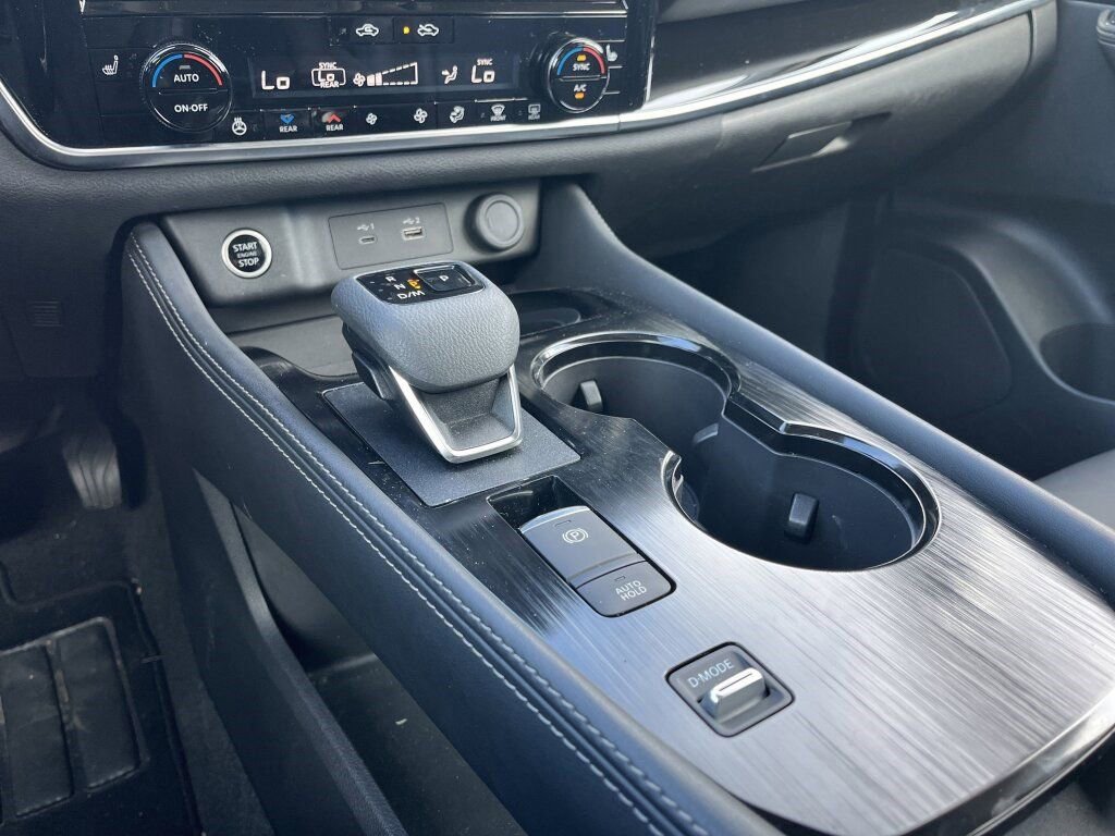 Certified 2023 Nissan Rogue SL w/ SL Premium Package image 10