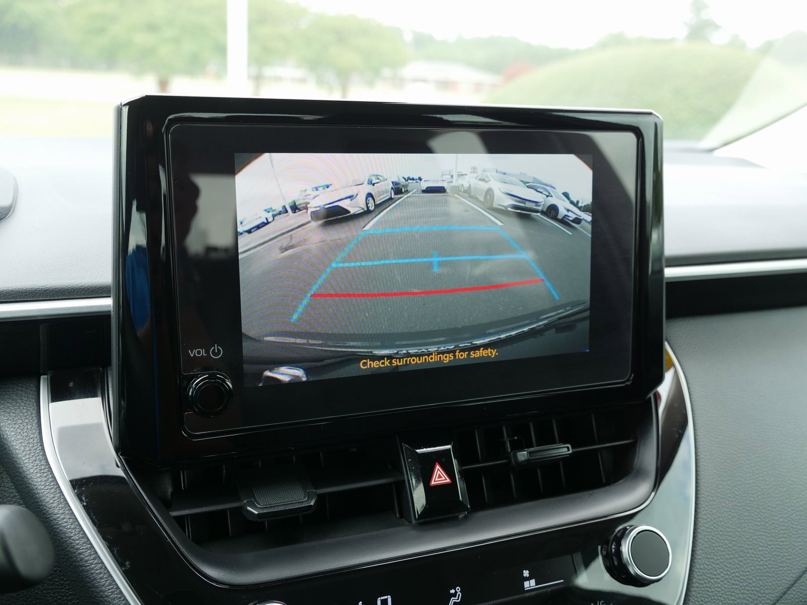 Used 2025 Toyota Corolla LE image 22