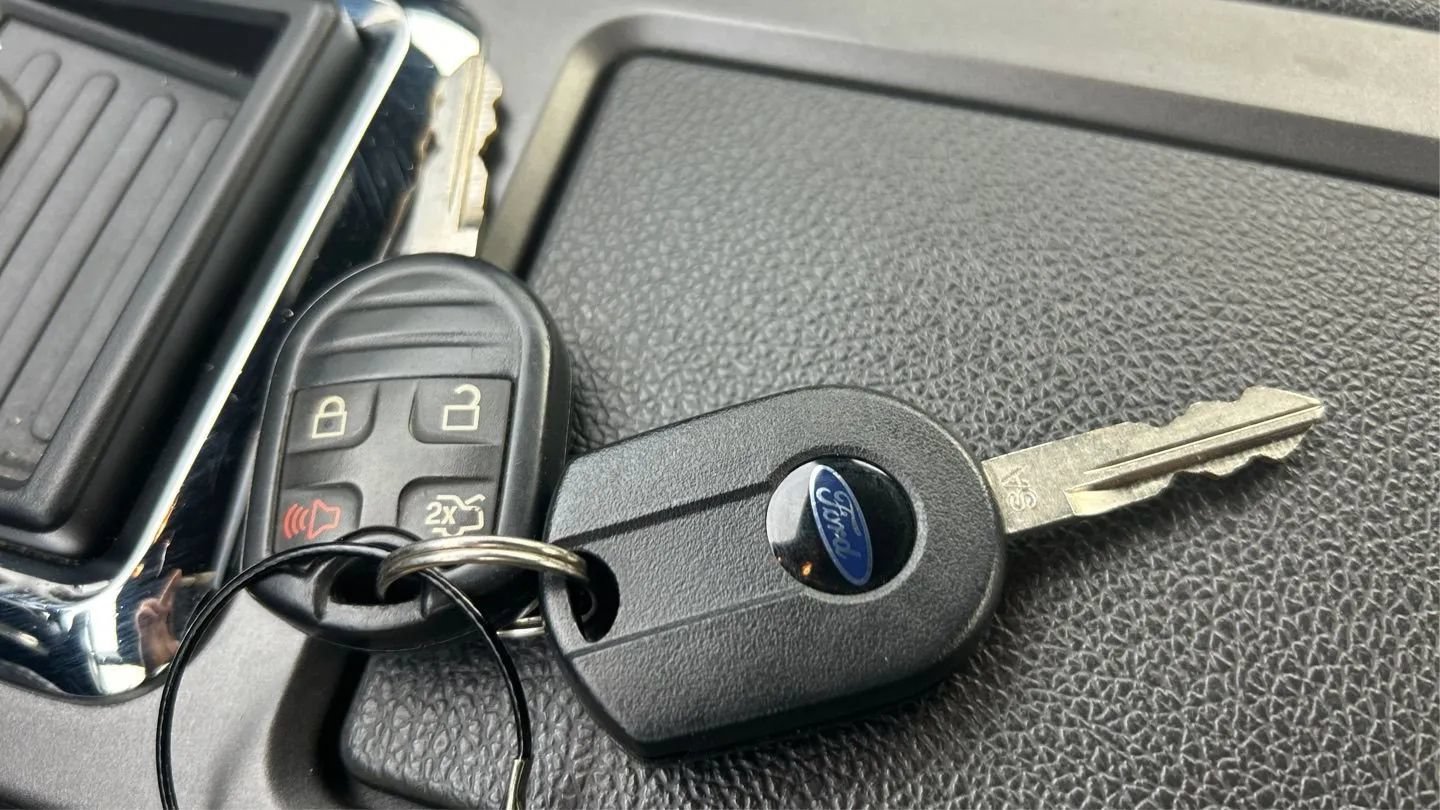Used 2014 Ford Mustang GT Premium RWD image 21