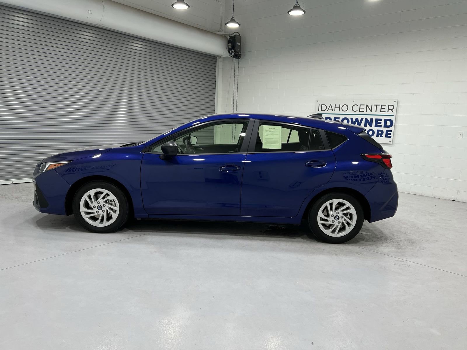 Used 2024 Subaru Impreza 2.0i AWD/4WD image 5