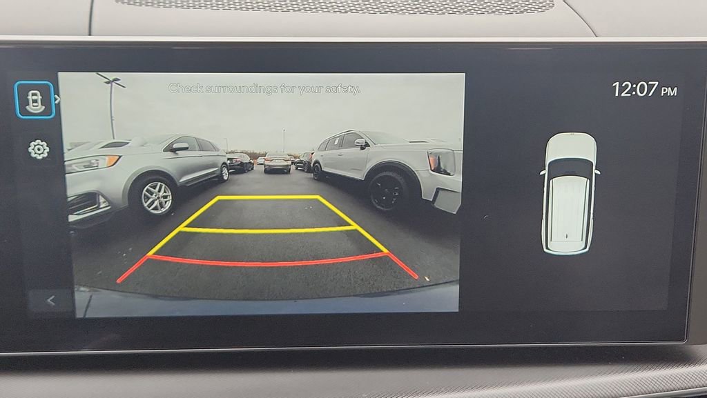 Used 2025 Hyundai Santa Fe SEL image 21