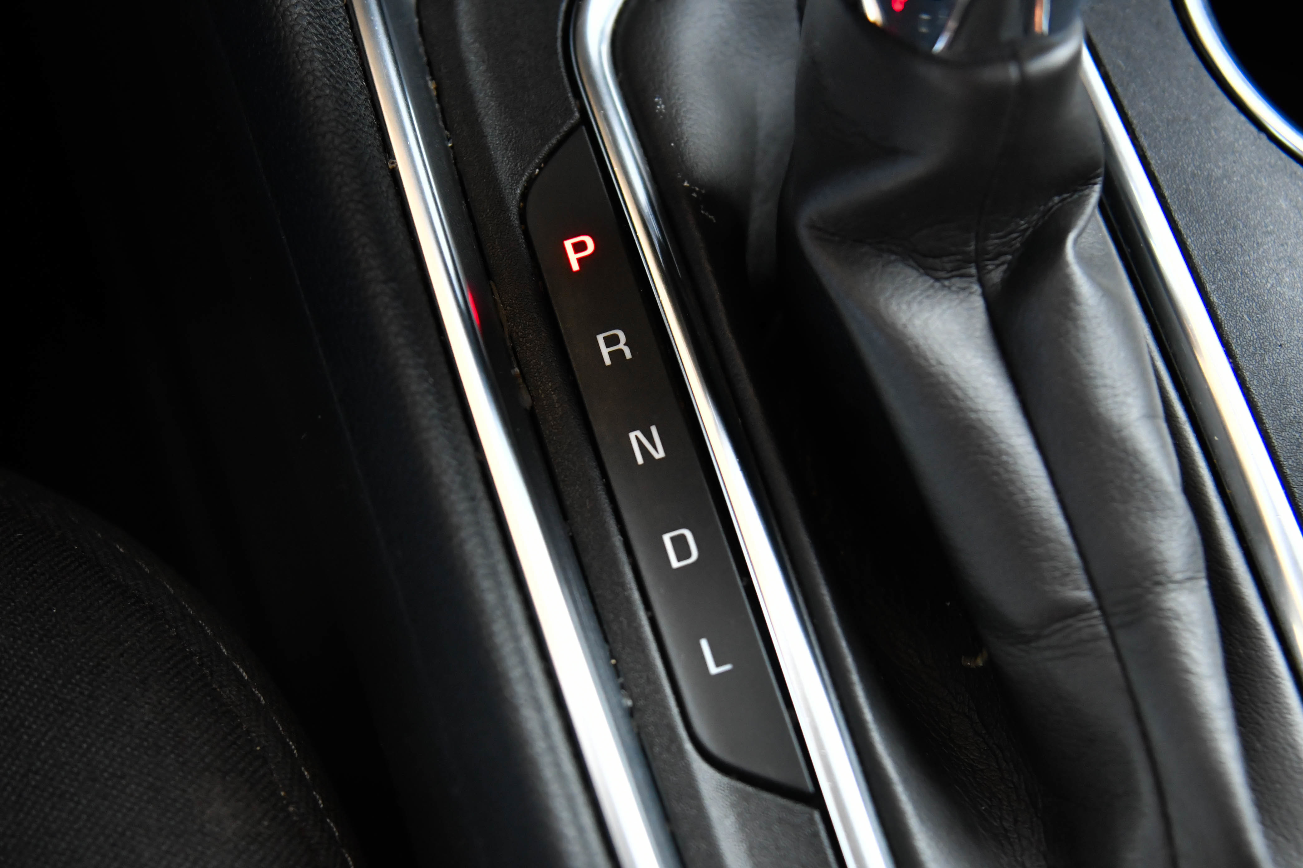 Used 2022 Chevrolet Traverse LT image 24