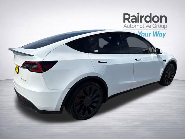Used 2022 Tesla Model Y Performance AWD/4WD image 9