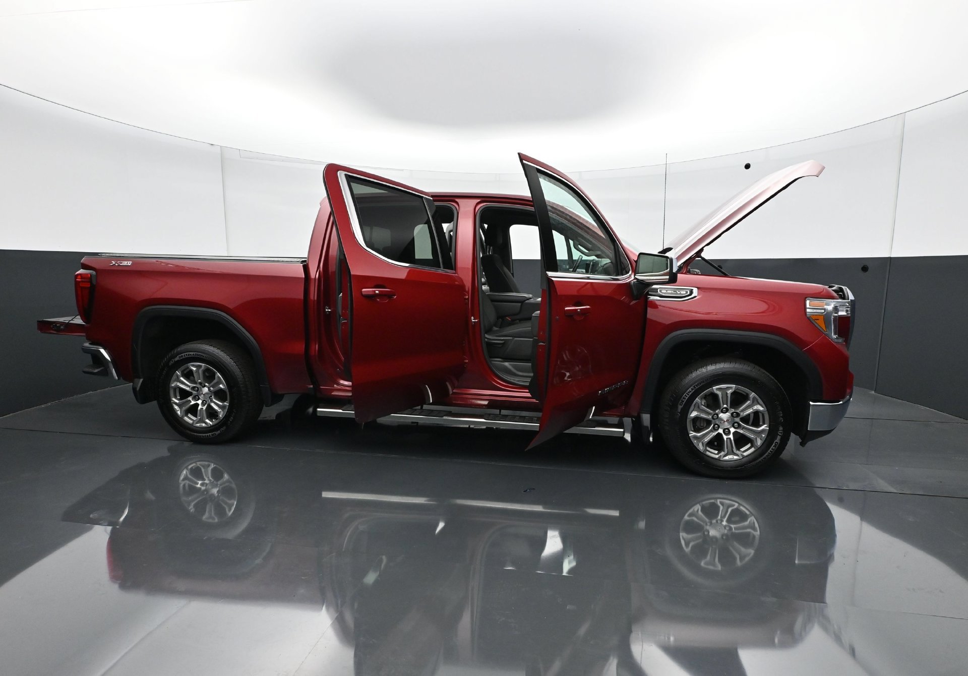 Used 2020 GMC Sierra 1500 SLE w/ SLE Value Package AWD/4WD image 36