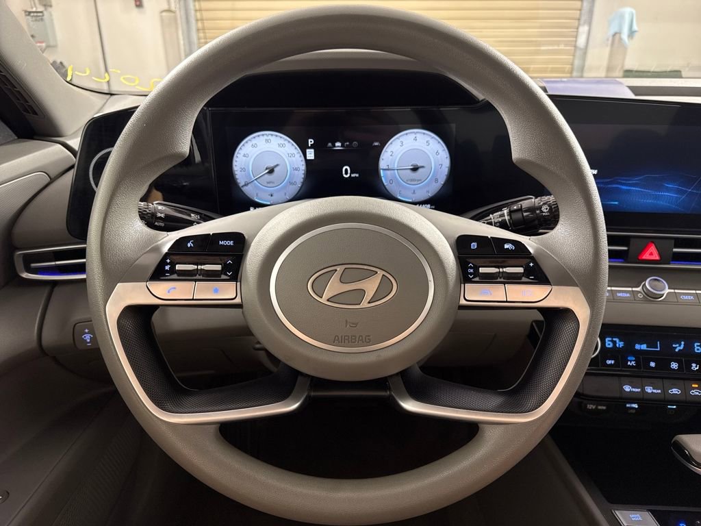 Certified 2024 Hyundai Elantra SEL image 15