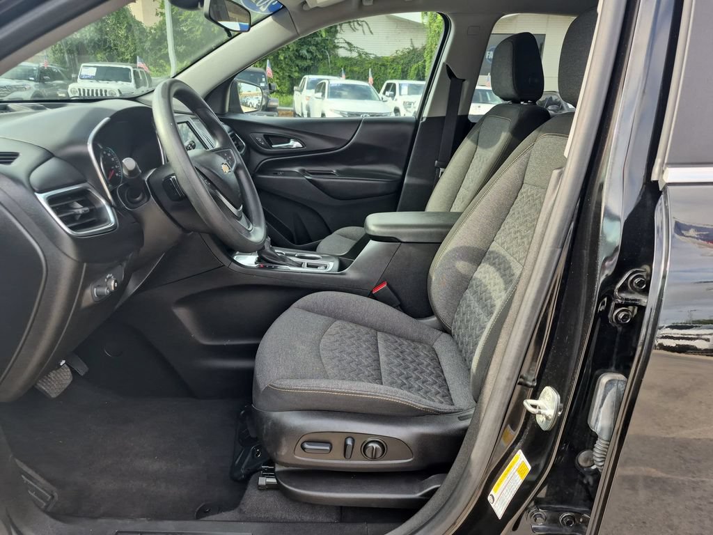 Used 2022 Chevrolet Equinox LT FWD image 11