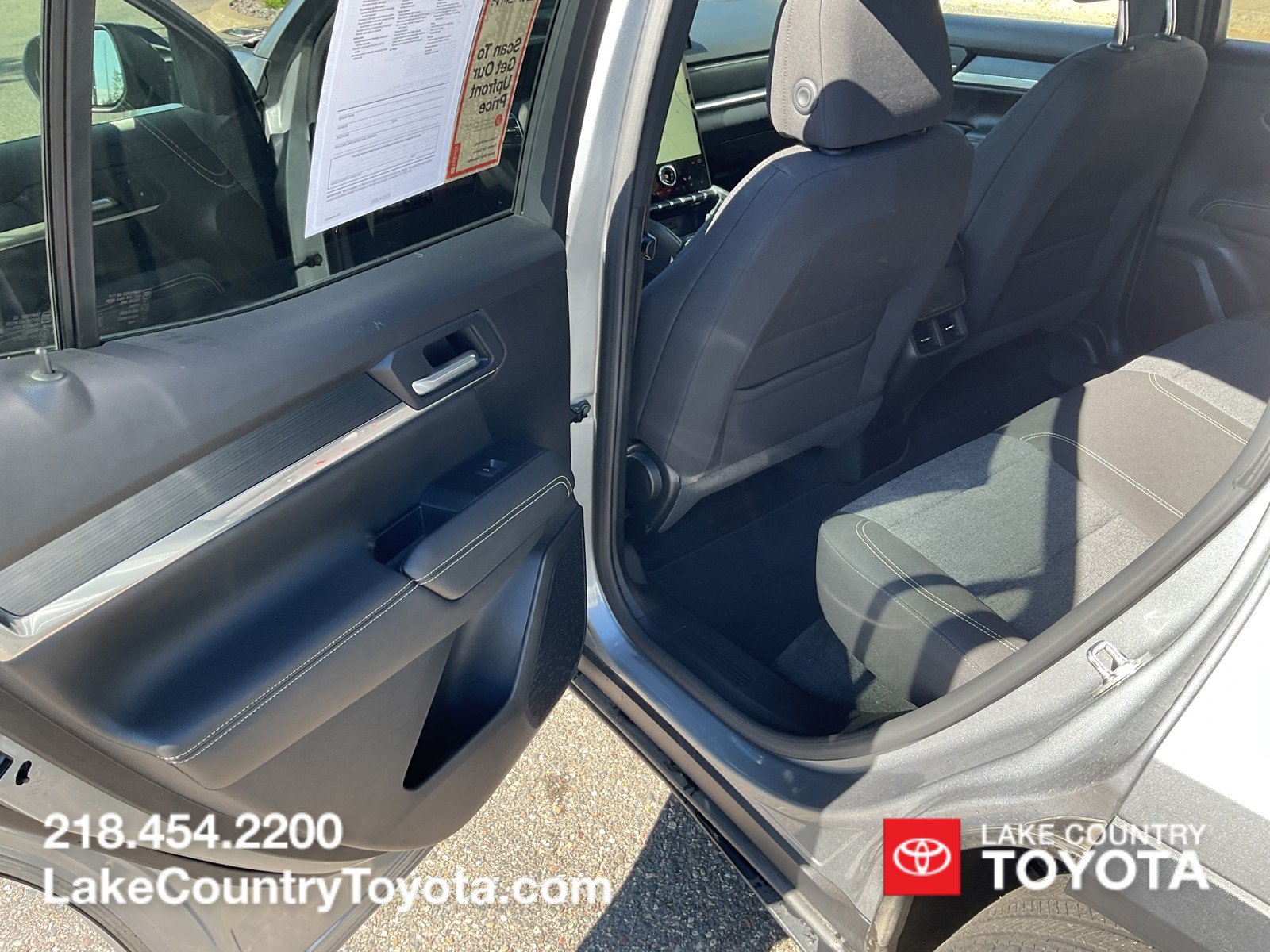 Used 2025 GMC Terrain Elevation AWD/4WD image 16