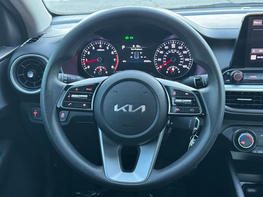 Used 2023 Kia Forte LXS w/ LXS Technology Package image 23