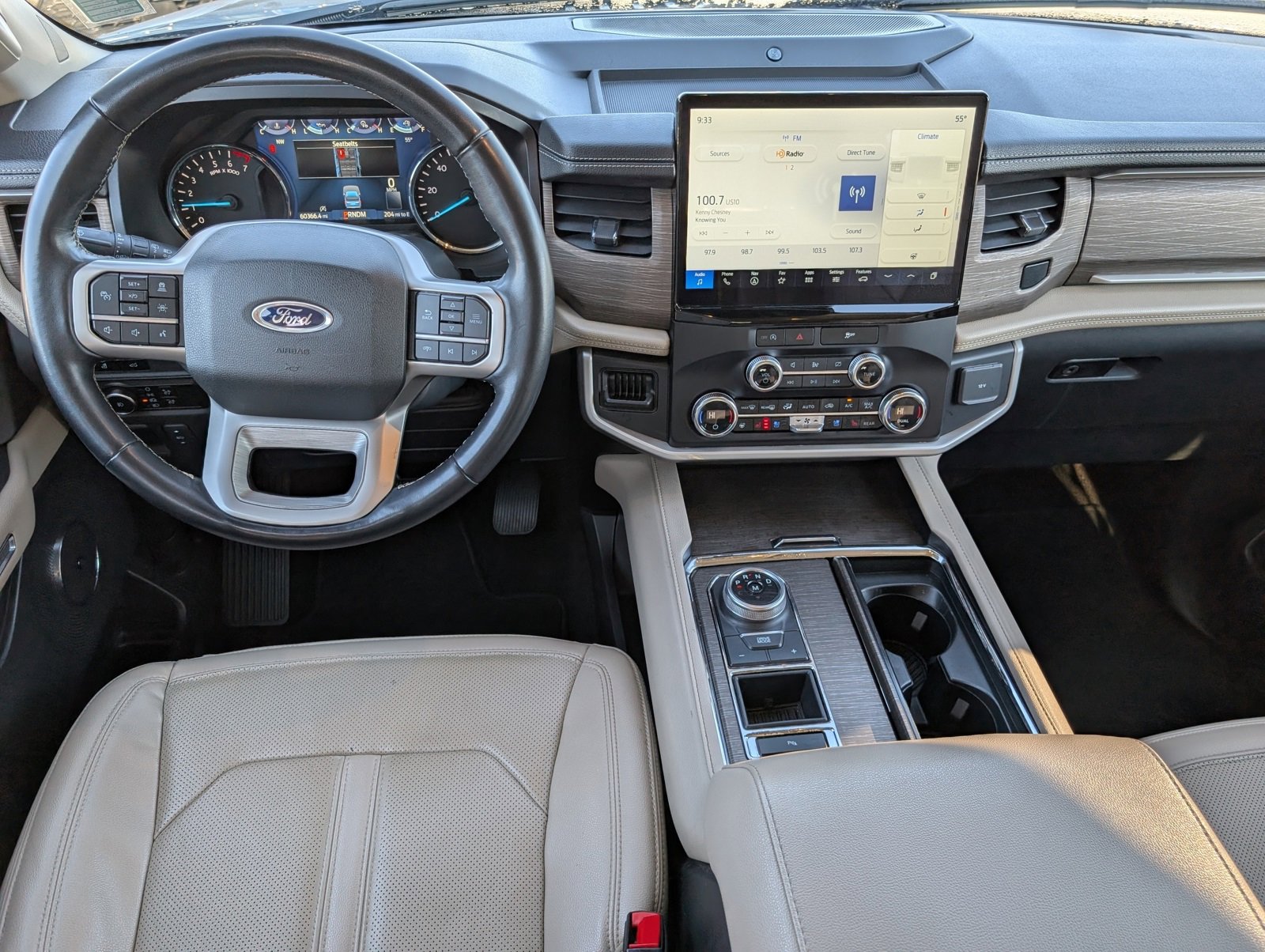 Used 2023 Ford Expedition Limited image 10