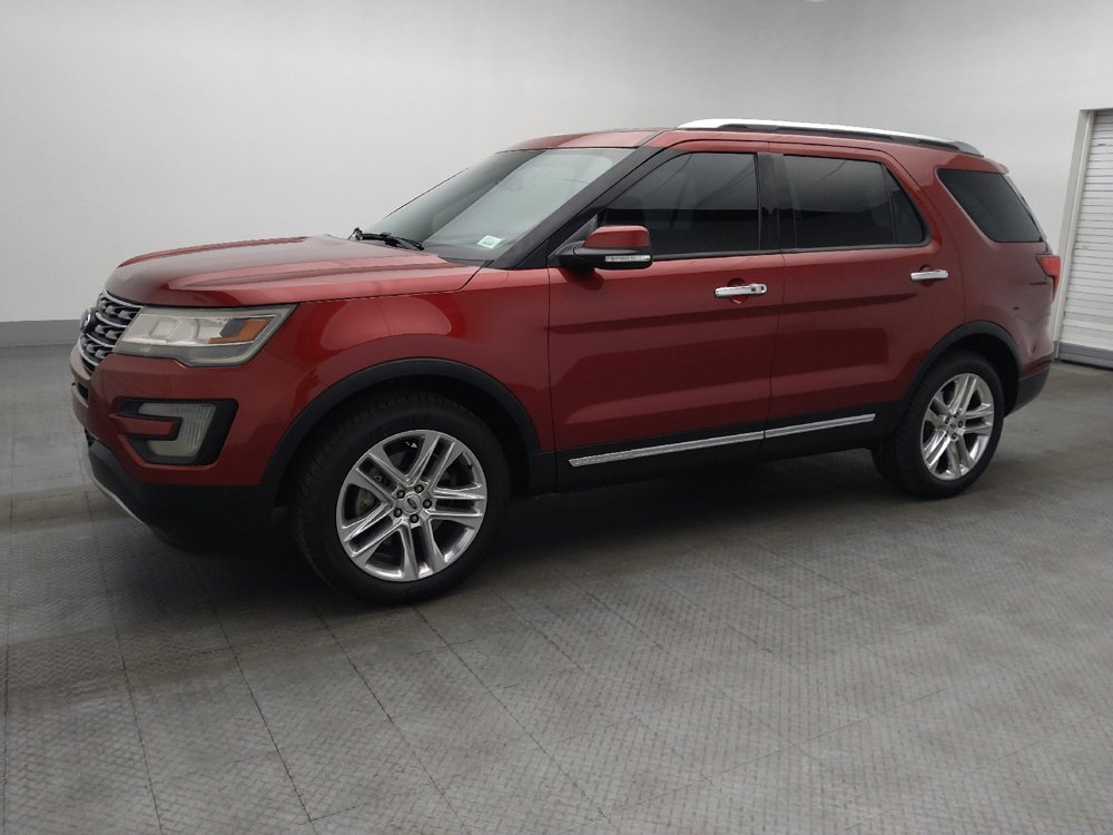 Used 2017 Ford Explorer Limited FWD image 2