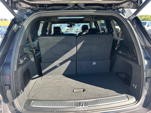 New 2025 Jeep Grand Cherokee L Overland w/ Advanced Protech Group III AWD/4WD image 46