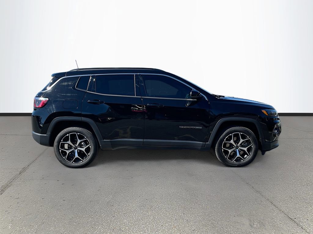 Certified 2025 Jeep Compass Limited image 8
