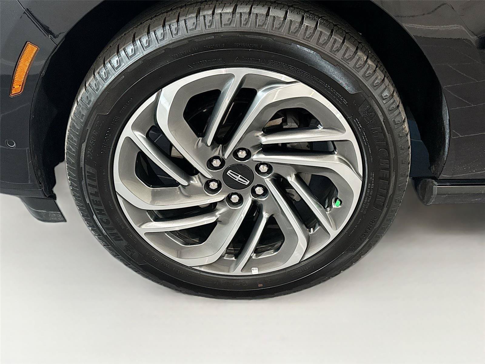 Used 2025 Lincoln Navigator Reserve AWD/4WD image 31