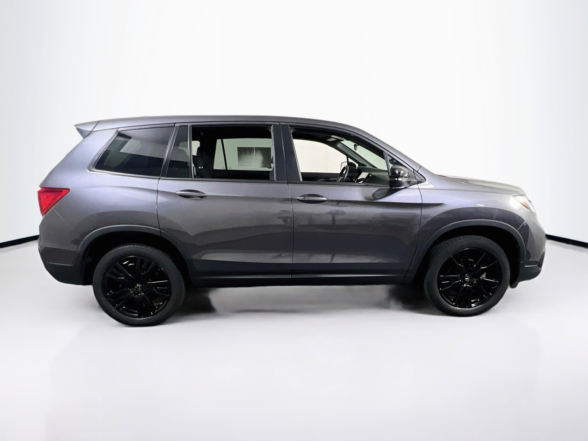 Used 2021 Honda Passport Sport image 4