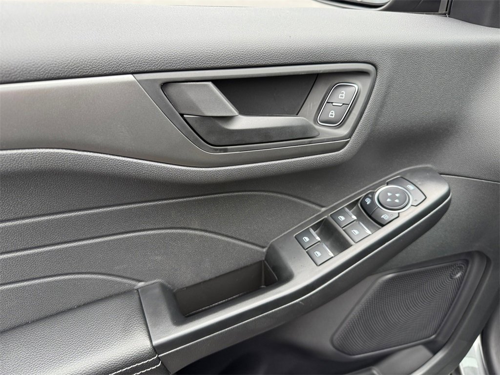 New 2025 Ford Escape Active w/ Cold Weather Package image 18