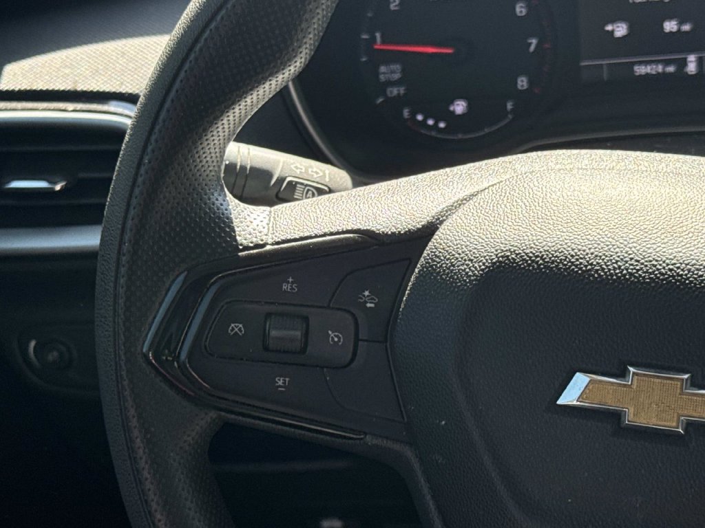 Used 2022 Chevrolet TrailBlazer LS FWD image 10