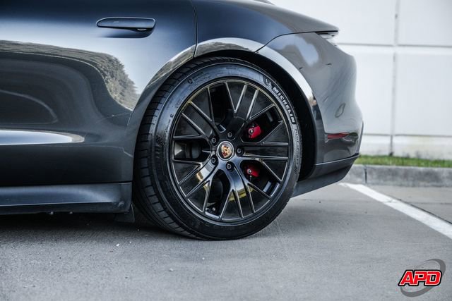 Used 2021 Porsche Taycan 4S w/ Premium Package image 44