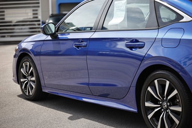 Certified 2023 Honda Civic EX image 5