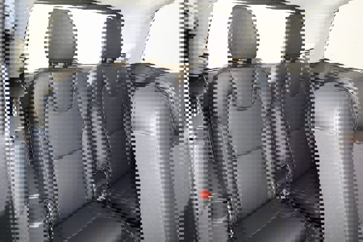 Used 2022 Volvo XC90 T6 Momentum w/ Climate Package image 15